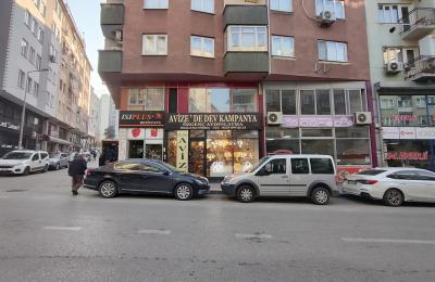 GAZCILAR CADDE ÜZERİ 3 KATLI DÜKKAN